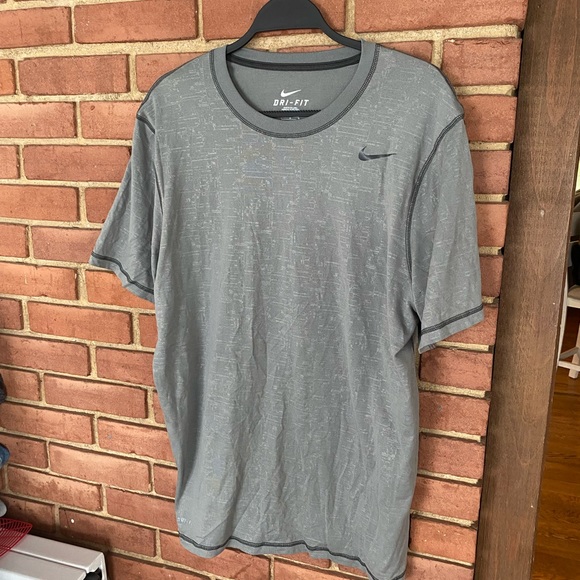 Nike Other - Nike Dri Fit Short Sleeve Gray Shirt Sz L